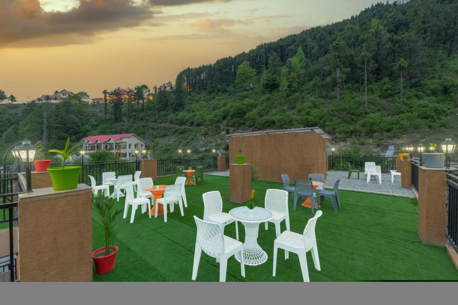The Nature Dreams I Vacations I Conference I Mice I Family Events I Open Air Terrace I Sky Bonfire I Kufri By Exotic Stays Шимла Экстерьер фото