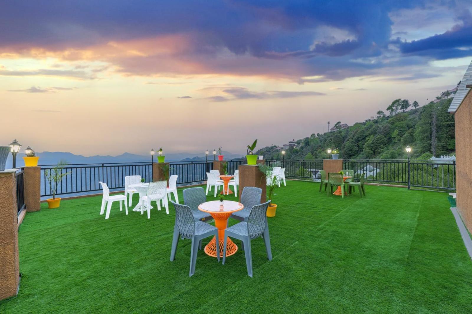 The Nature Dreams I Vacations I Conference I Mice I Family Events I Open Air Terrace I Sky Bonfire I Kufri By Exotic Stays Шимла Экстерьер фото